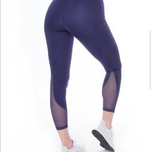 P’tula Violet Crystal Driven for more Leggings
